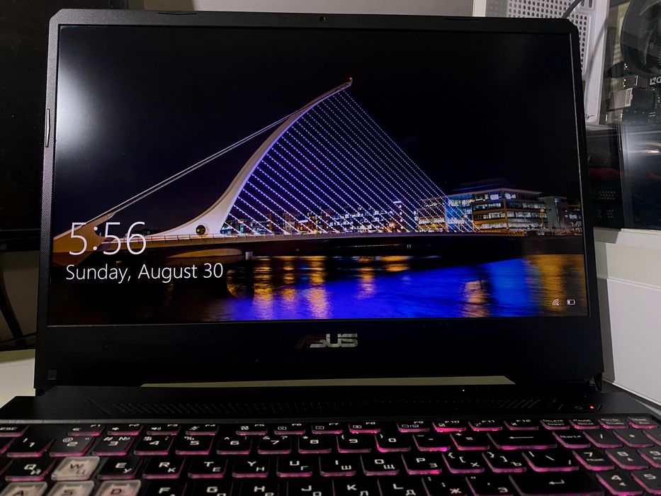 Игровой ноутбук ASUS