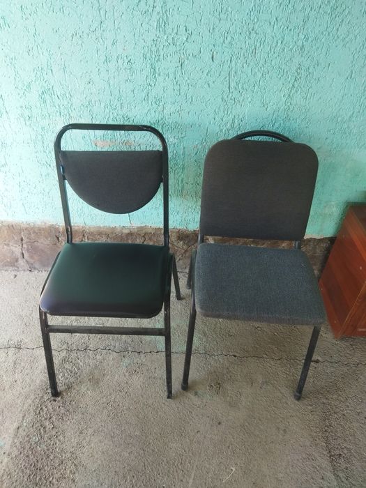 Продается два стульчика.