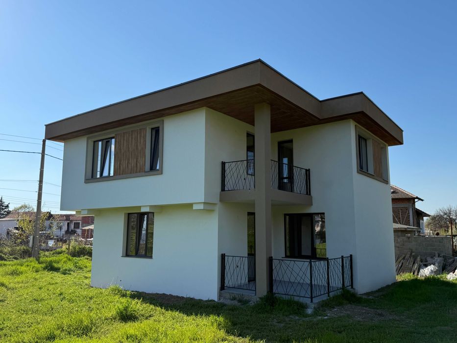Продава се Къща в с. Козаново, Област Пловдив - 170 кв.м за 555 €/кв.м - Снимка #1