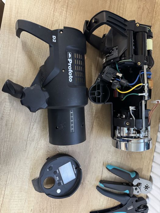 Profoto d2 carcasa (pentru piese)
