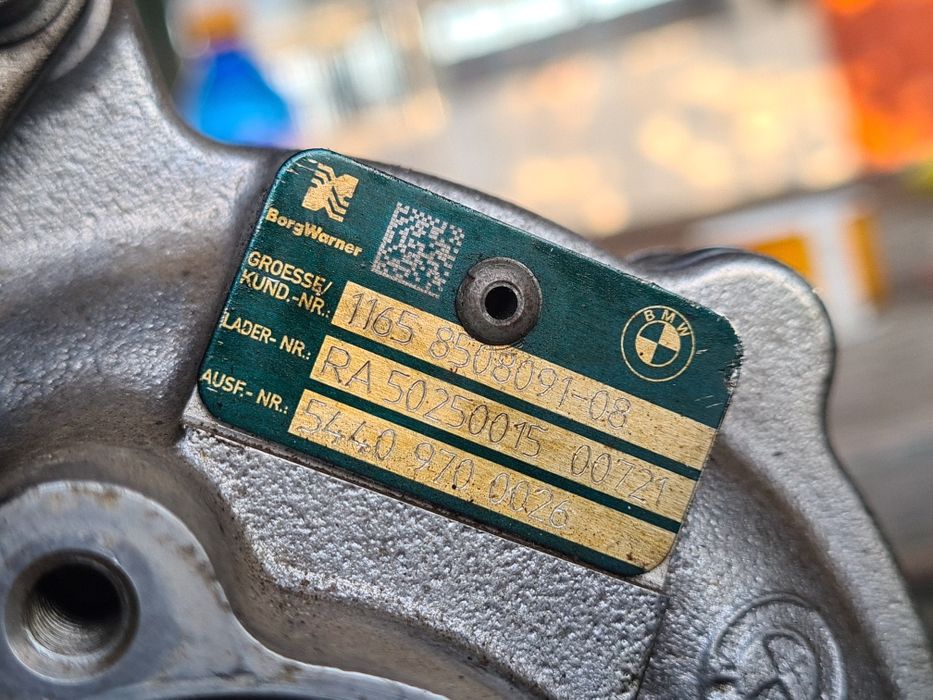 Турбина за бмв bmw n57d30 313 кс 335d 335д бмв ф10 ф30 ф11 e70