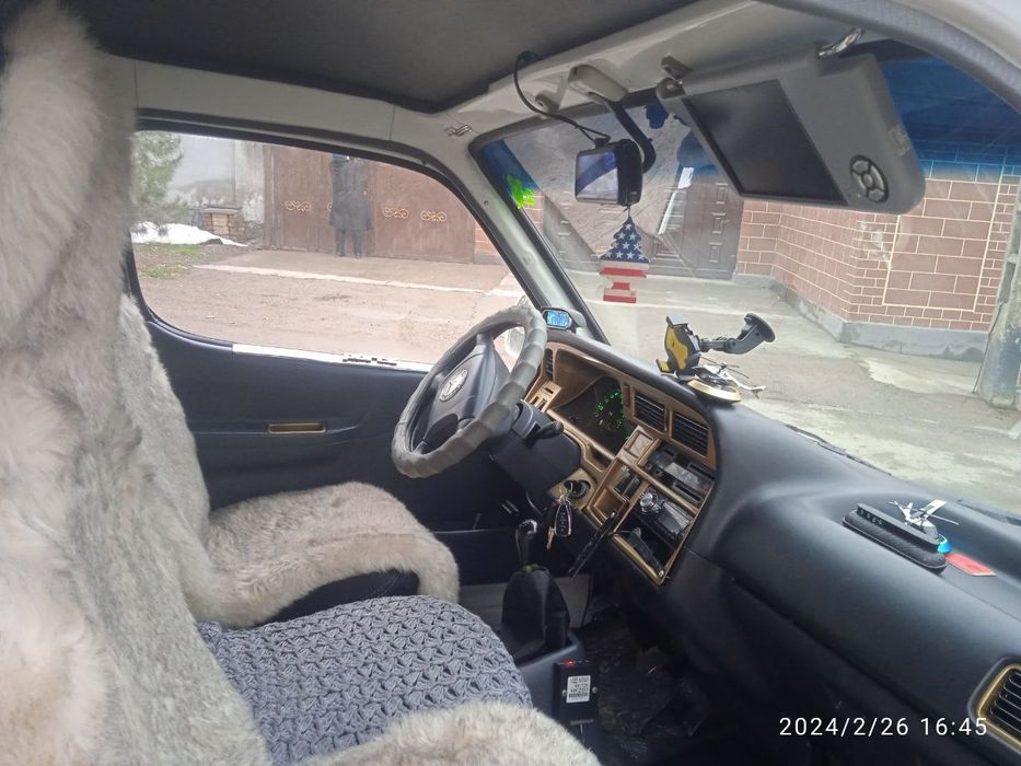 Продаётся фотон микроавтобус