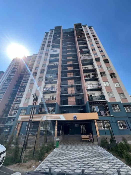 Yangi qurilgan uylar