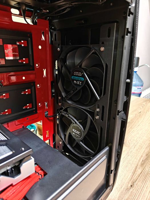 Компютърна конфигурация Ryzen 7700x 32GB DDR5 RAM 4060Ti 16GB