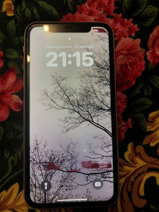 Продам или обменяю Iphone 11