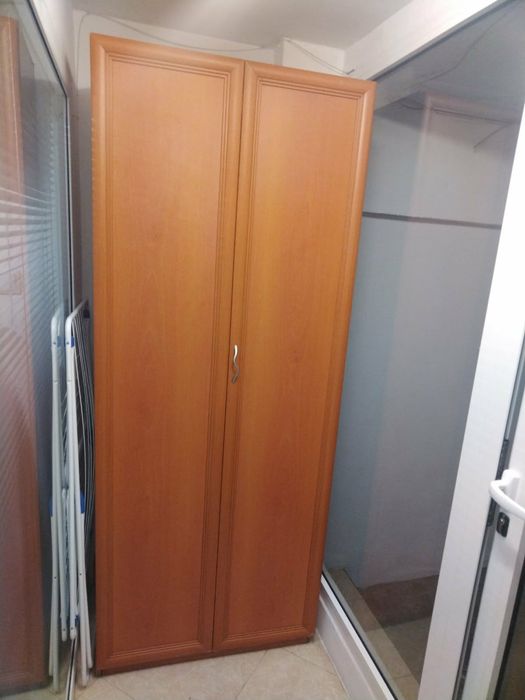 Под наем обзаведена партерна боксионера ЦЕНТЪР   Собственик
Собственик дава под наем обзаведена гарсионера кв. Бузлуджа.
Блокът е цялостно саниран
Ко