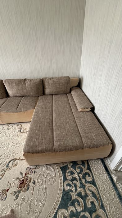 Продается  диван б/у