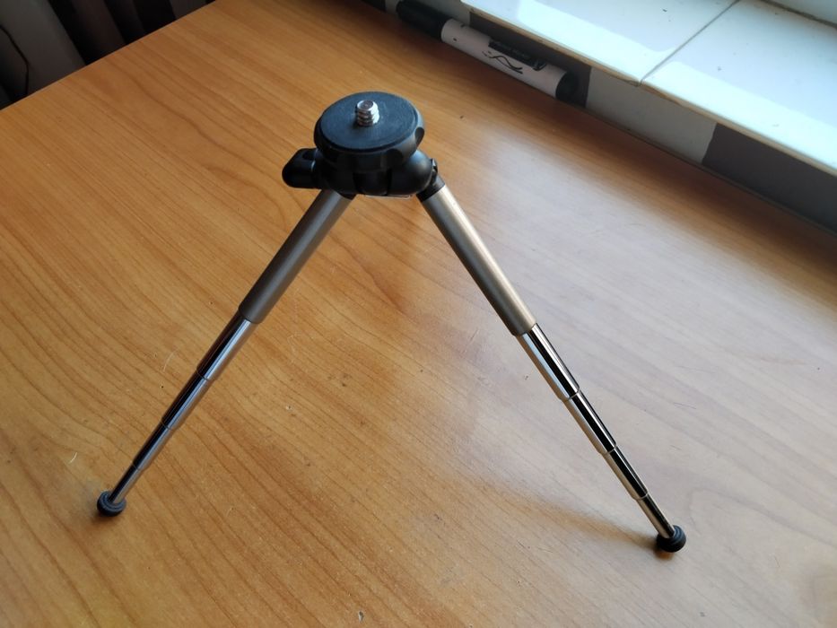 Чисто нова професионална стойка , за видео  камери и фотоапарати