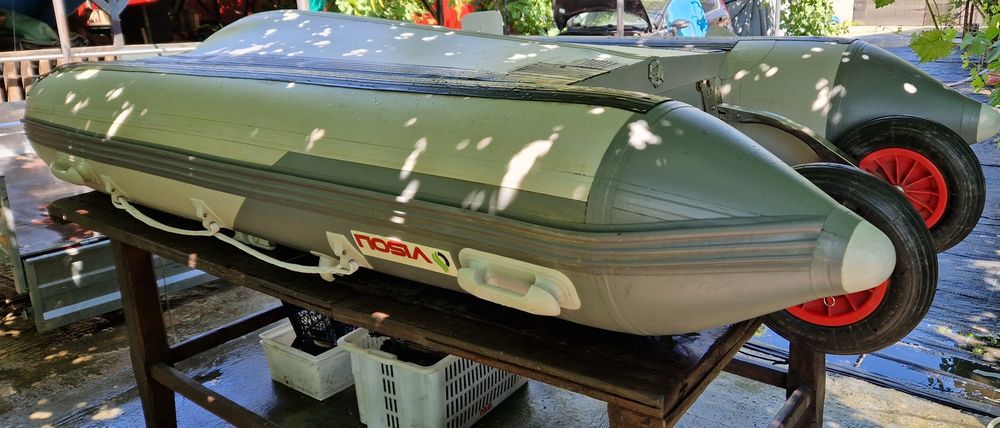 Barca Visoli gonflabila cu motor si peridoc