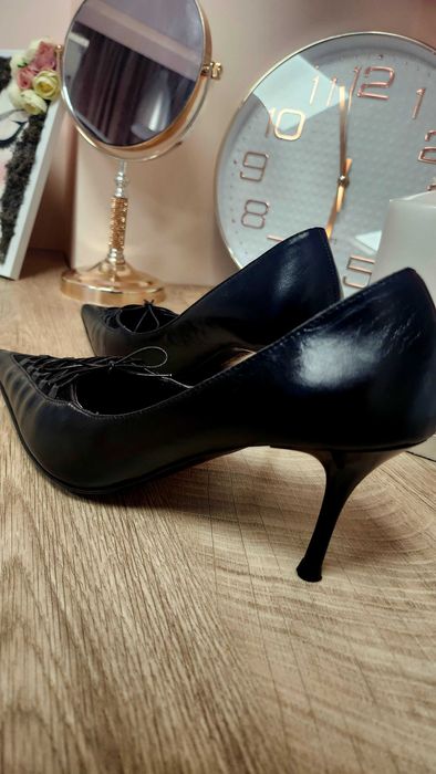 Елегантни обувки Arise естествена кожа