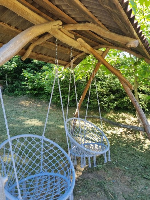 Cabana Maria Mănăstireni, ocupata de Rev.