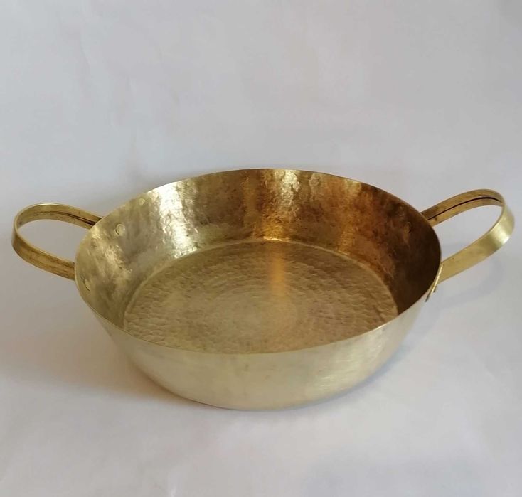 Vas rotund din alama 26 cm