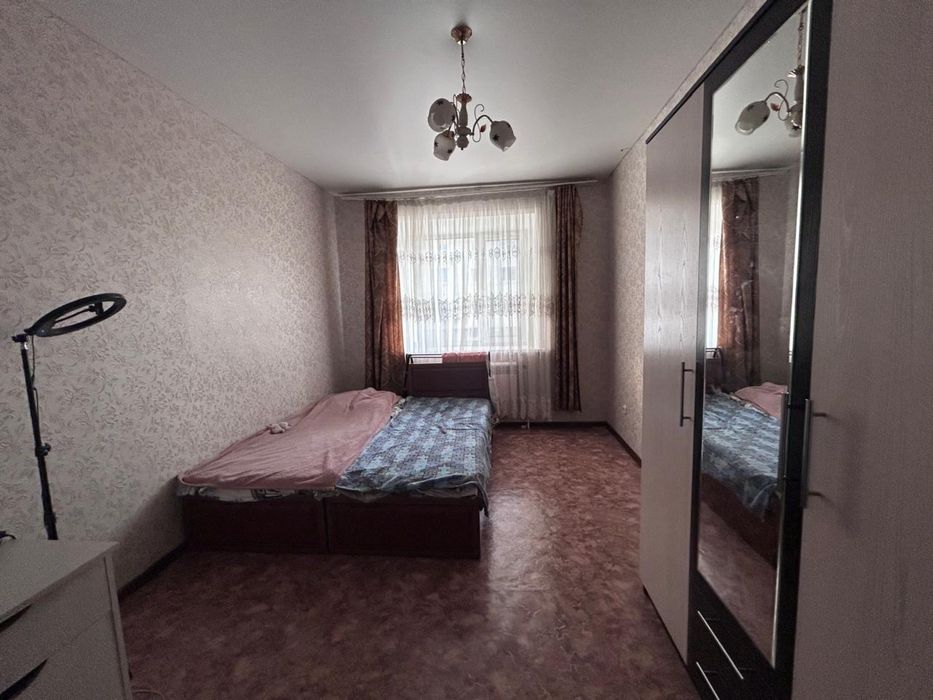 Продам 3 комначную квартиру