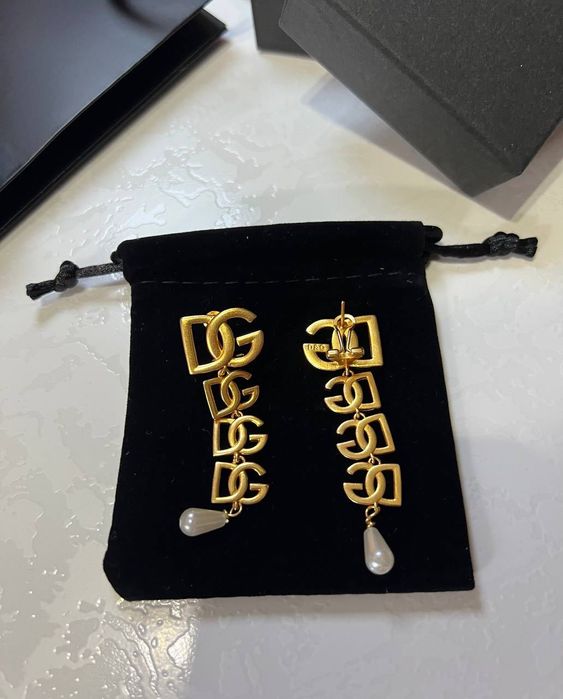 Обеци Dolce&Gabbana нови с кутия