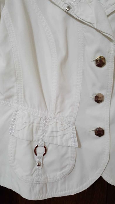 Пиджак женский  бренда Biba