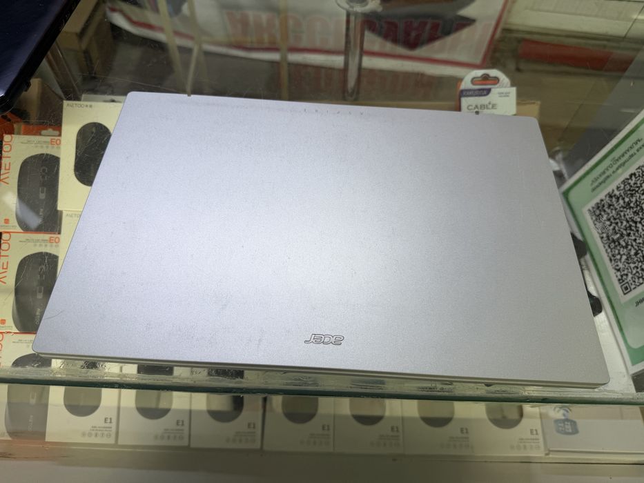 Продвется ноутбук ACER