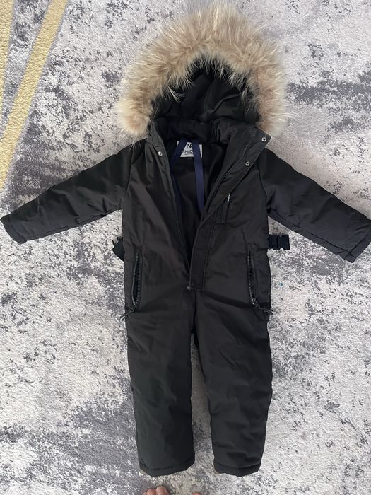 Продам зимний детский комбинезон