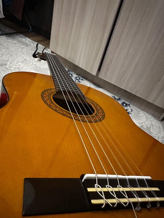Yamaha C40 классическая гитара