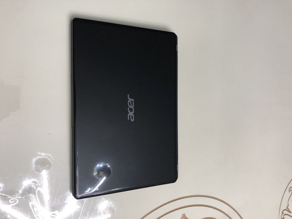 Acer Aspire v5 121