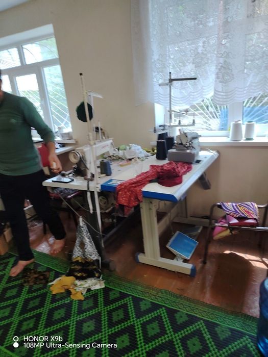 Замонавий ва миллий аёллар кийимлари тикиб бериш