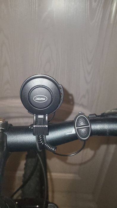 Vând claxon electric