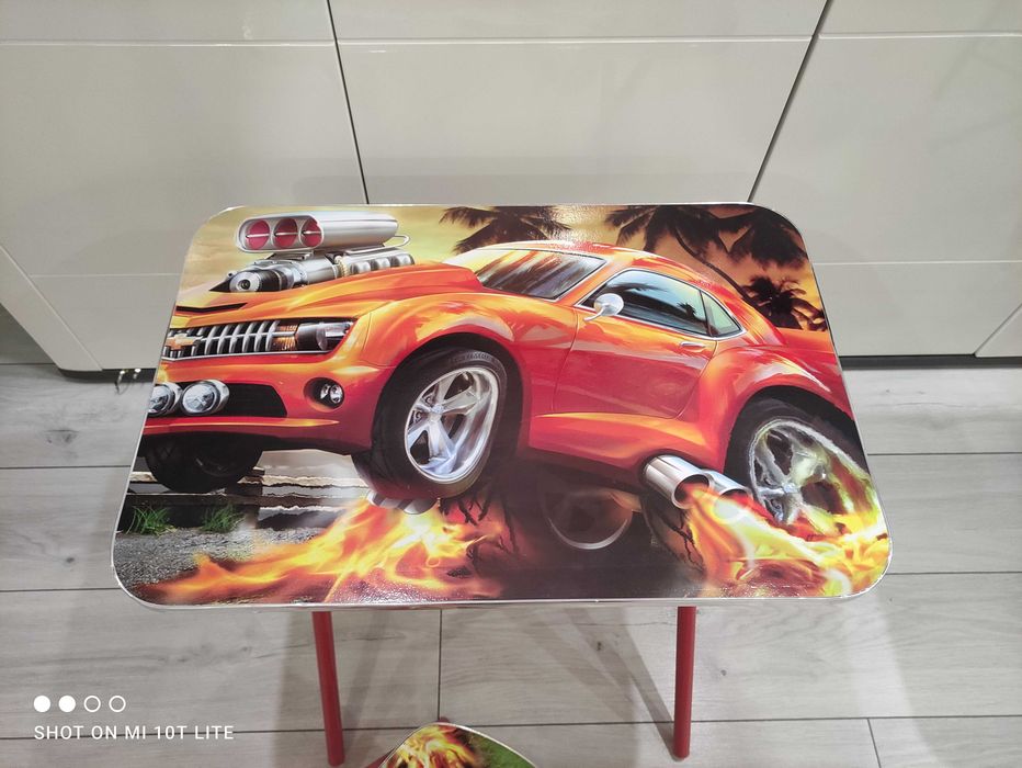 Детски комплект маса с столче