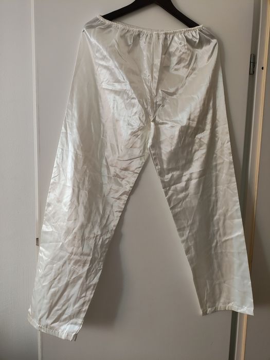 Нова супер лукс сатенирана пижама цвят шампанско