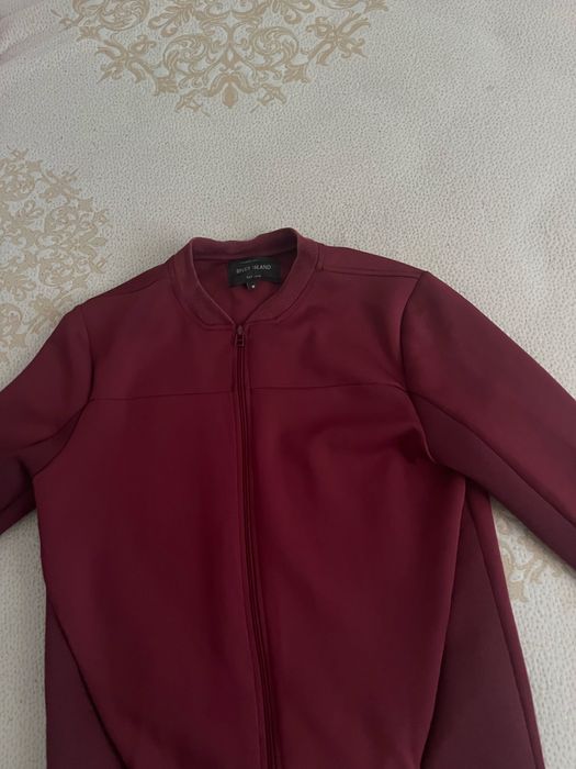 bluza cu fermoar marimea m