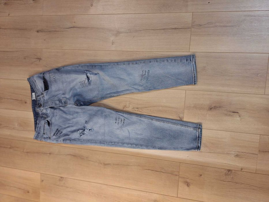 Мъжки дънки на топ цена 20 лв.