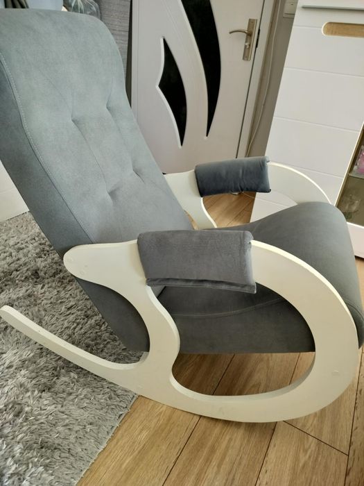 , Нов люлеещ стол ,