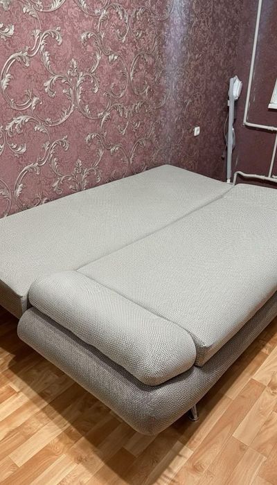 Диван тохта продам