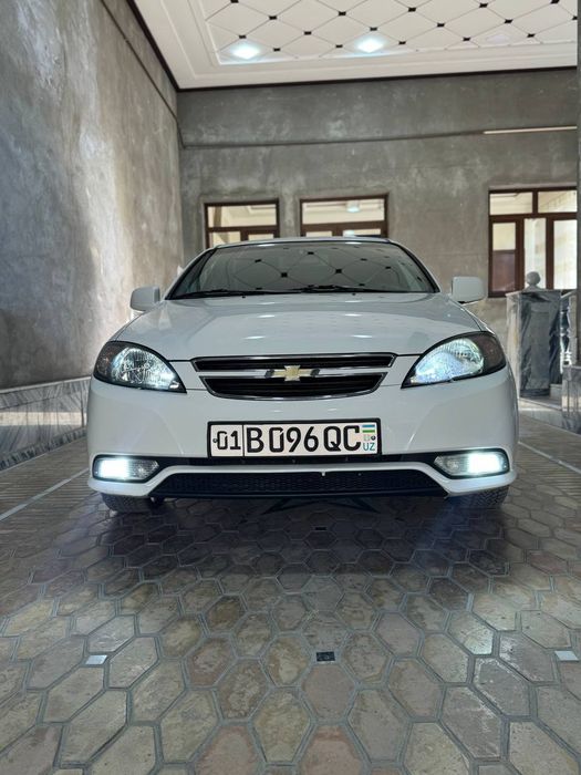 Jentra sotiladi 2019 yil toza moshina