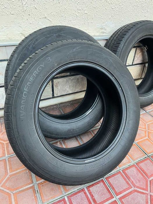 Продаются б/у шины «Toyo» «NanoEnergy3» размер 195/60R15 по 300 тыс