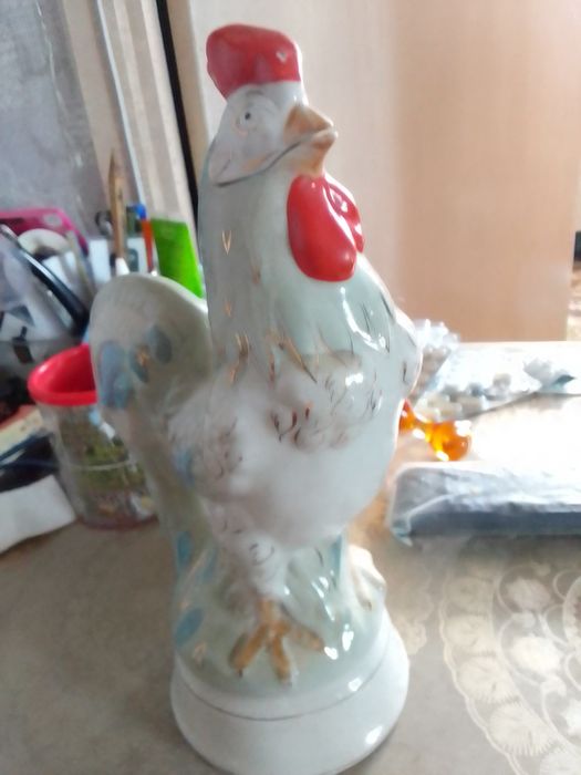 Статуэтка фарфор