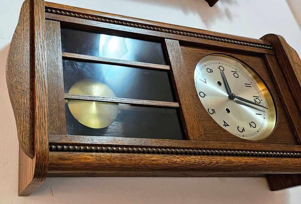 Ceas de perete cu pendul Hermle anii 80