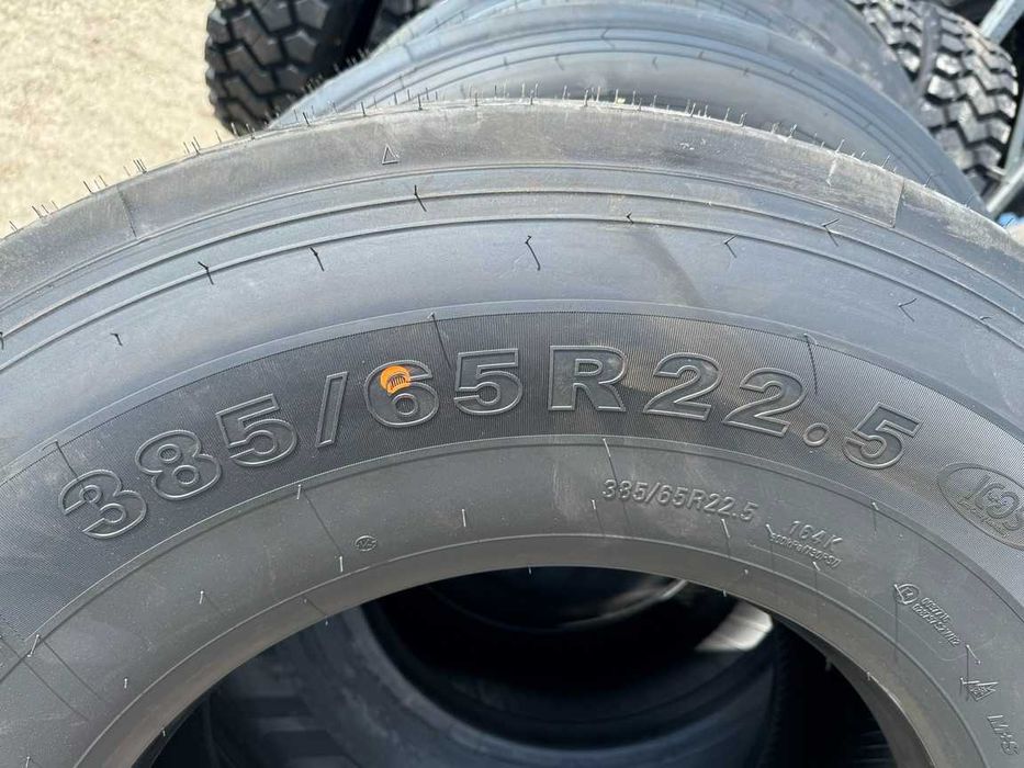 Cauciucuri noi 385/65R22.5 radiale marca KUMHO de directie fata