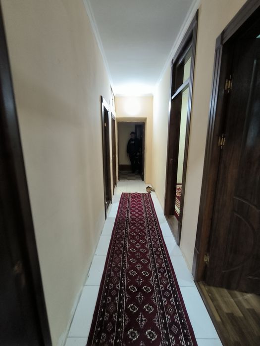 Аренда 2.хона 6.этаж лефт бор пастаянни 9.этаж вакзал саодат яшил дом