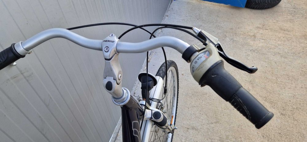 Дамски алуминиев велосипед BERGAMONT колело 28"