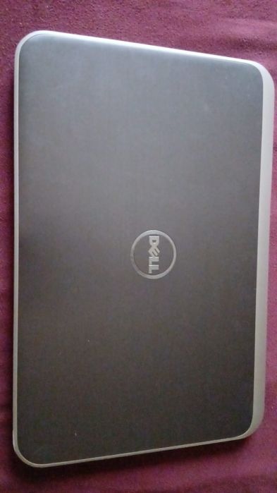 ‼️Laptop Dell DEFECT – arată foarte bine – pentru piese ‼️