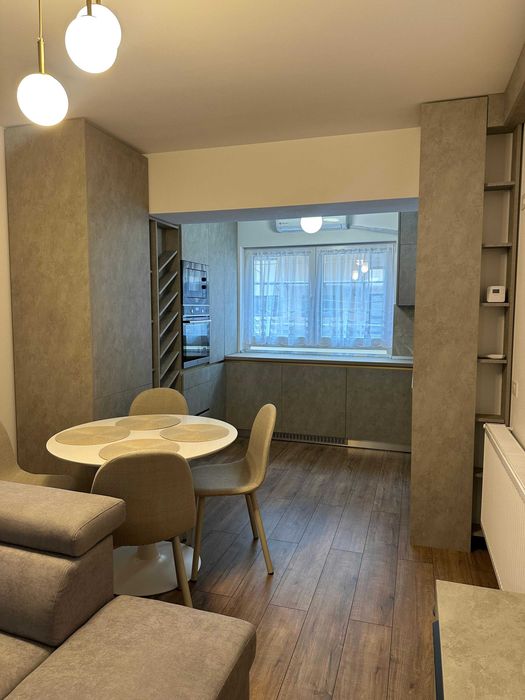 Apartament 2 camere de inchiriat tip Studio Aparatorii Patriei + loc parcare