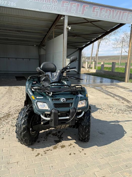 Vând Can-Am Bombardier 400