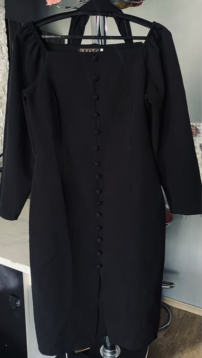 Продам красивые платья!