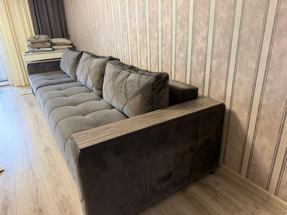Продам диван в отличном состоянии
