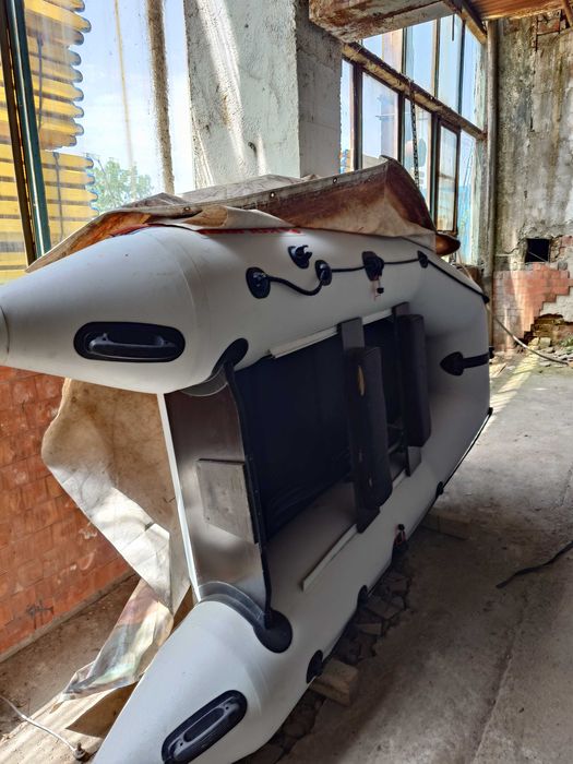 Лодка Kolibri,двигател,Yamaha