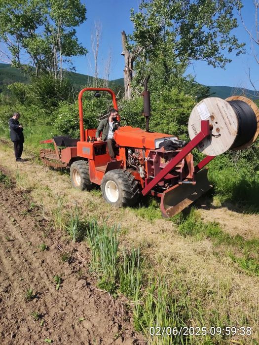 Каналокопател Ditch Witch 5110