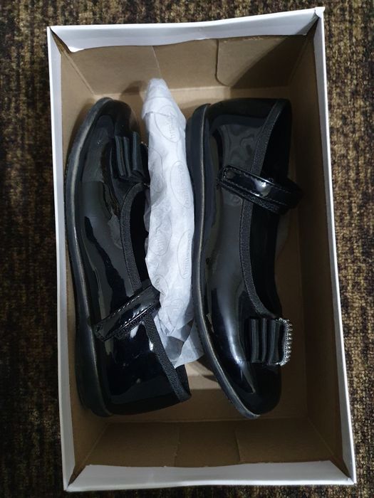 Официални детски обувки