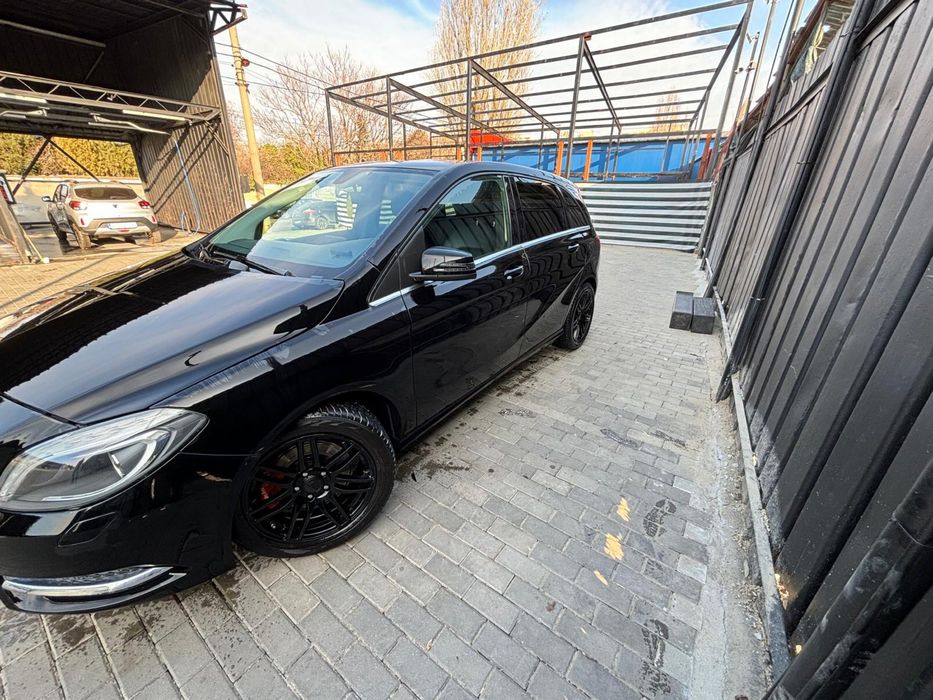 Vand Mercedes Benz B250 Turbo 2014