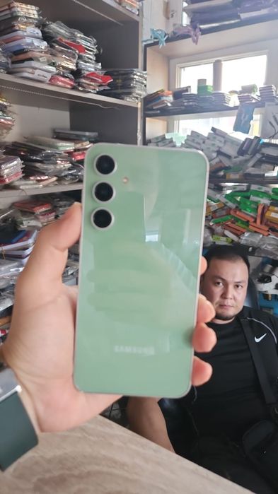 Samsung s23 fe 128g