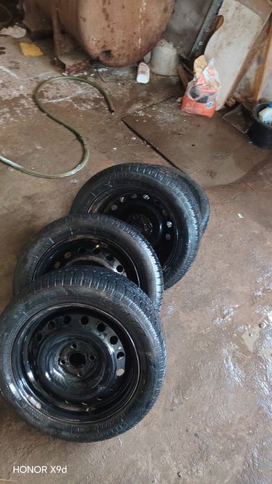 Продаю балоны размер 15