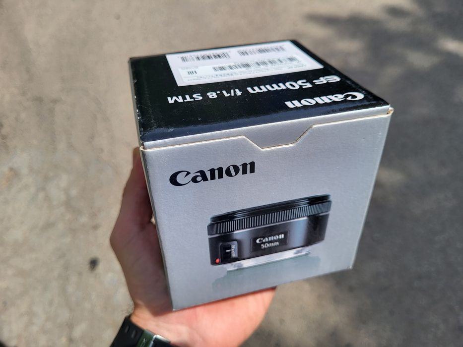 Объектив Canon EF 50mm f/1.8 STM